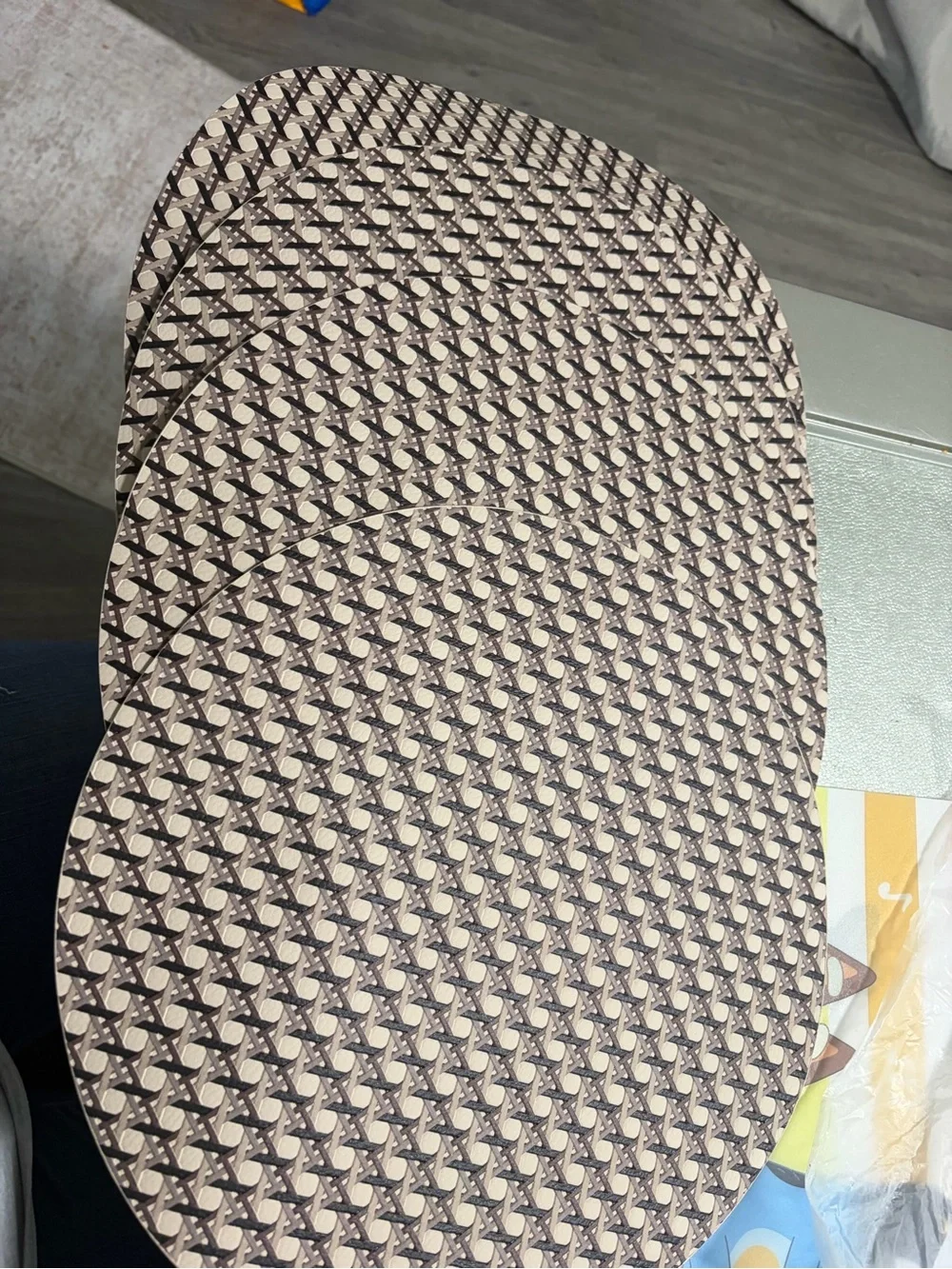 Promattoo Beige and Brown Patterned Round Bag